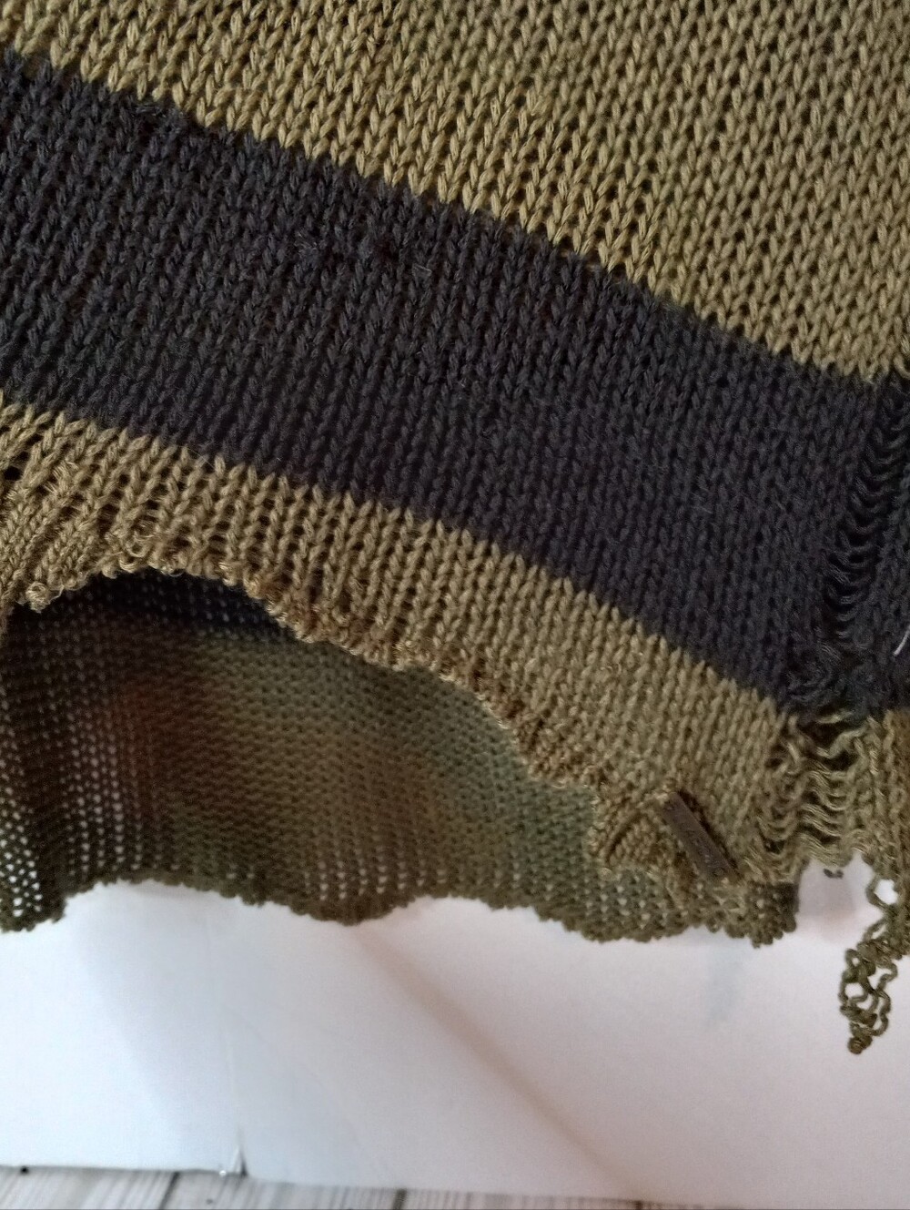 RARE Vintage Billabong Distressed Striped Black & Green Striped Grunge Sweater - Picture 2 of 9